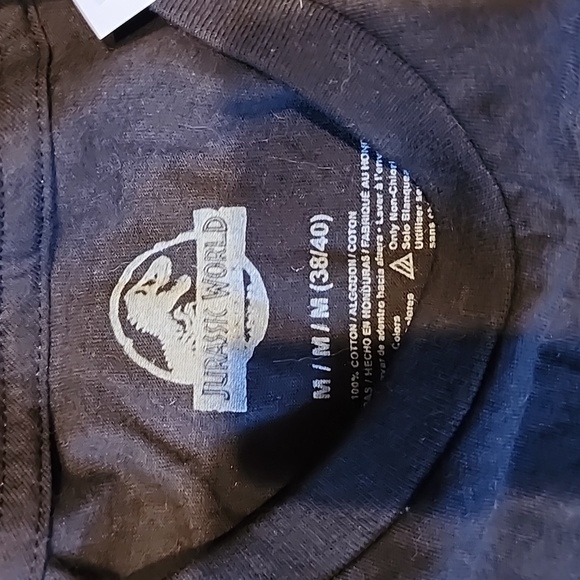 Jurassic park tee - Picture 2 of 3